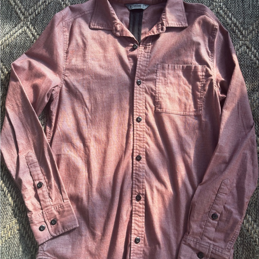 Chrome Industries Men's Button-Up Shirt
Faded Red / Dusty Rose - Size Medium - Picture 9 of 9